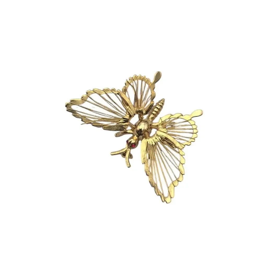 Butterfly Brooch Red Rhinestone Eyes Gold Articulated – Vintage Whimsical